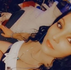 Meet your Posher, Stacy